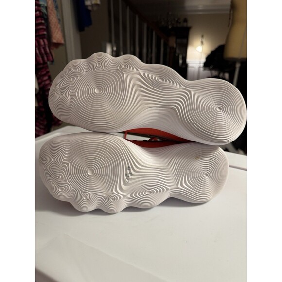 Size 8.5 Women’s Nike Shoe Hyperdunk 2017 Red White Low Top Sneaker - Picture 9 of 10